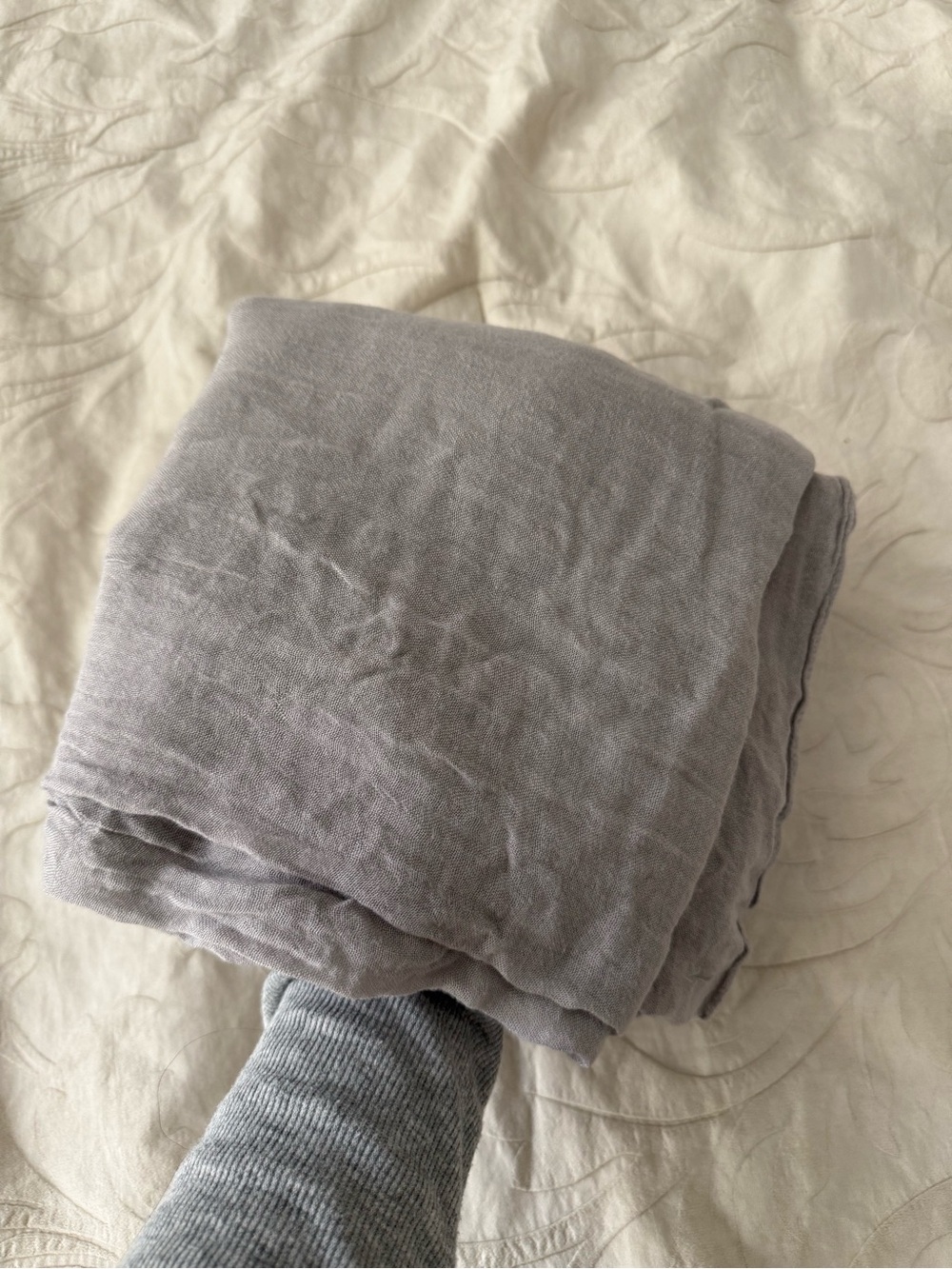 Vela modal Gravity Grey Double size Hijab - Picture 10 of 10